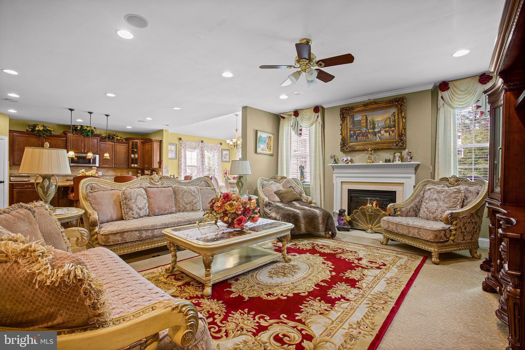 6109 BLACK OAK COURT