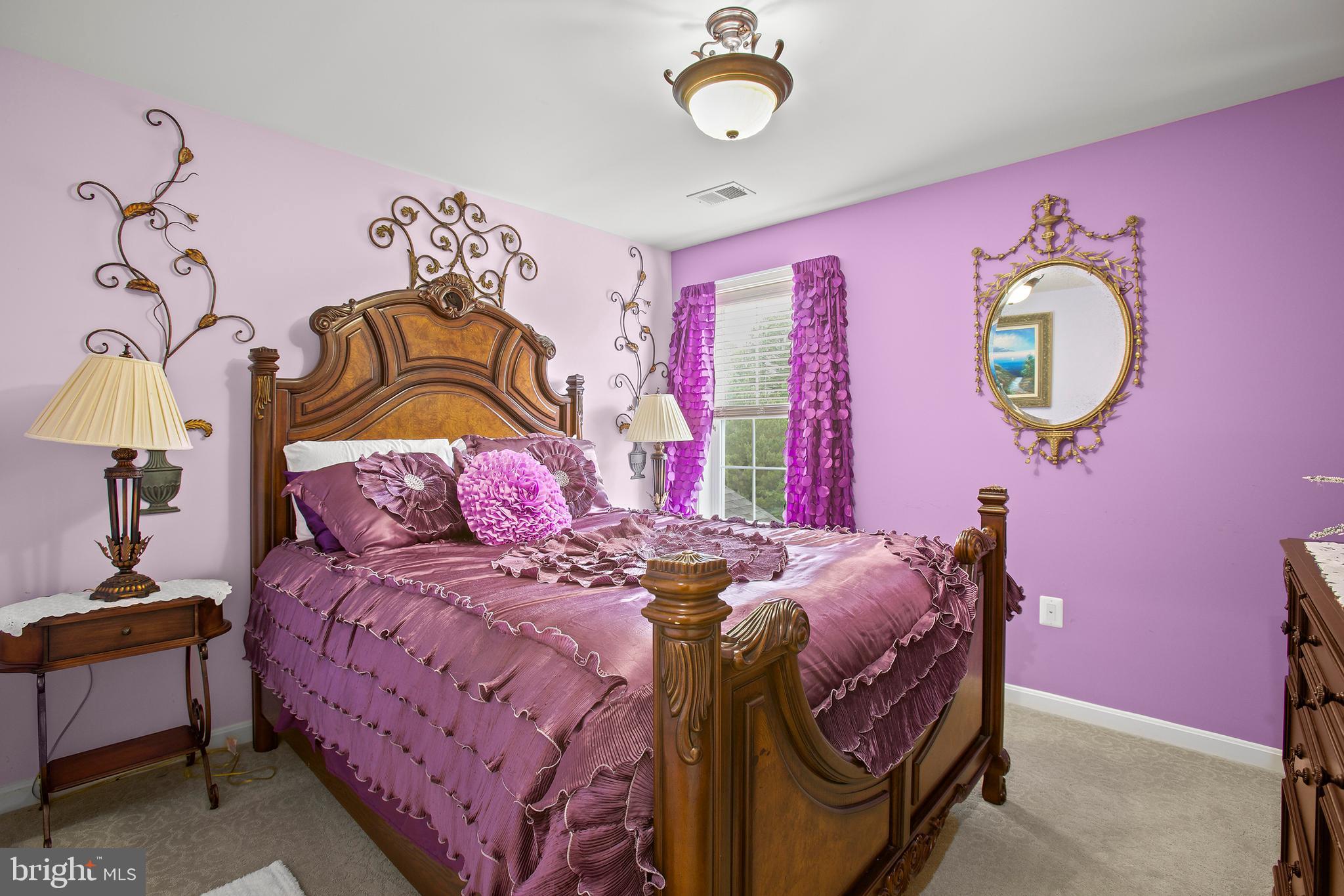 6109 BLACK OAK COURT