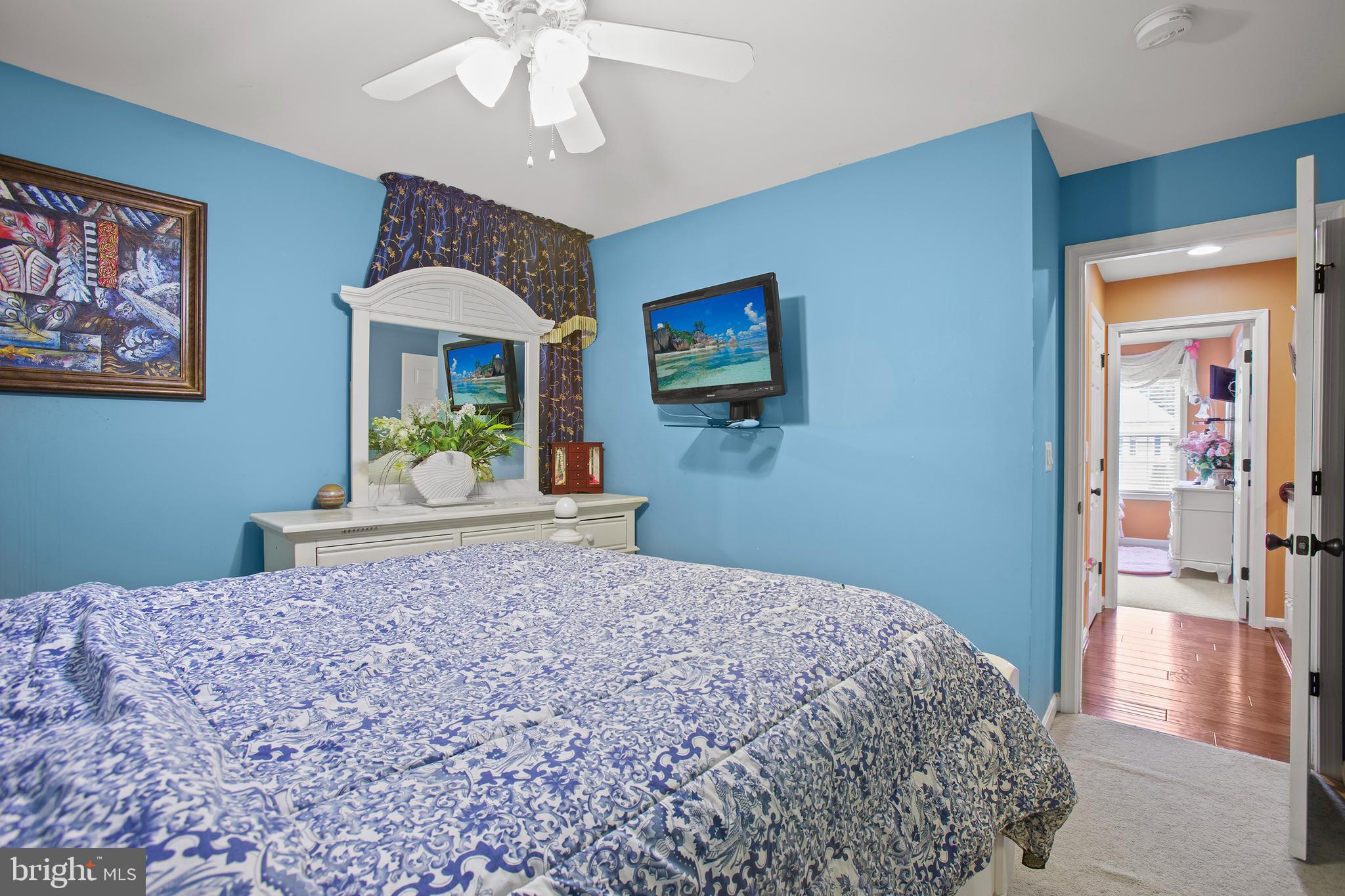 6109 BLACK OAK COURT