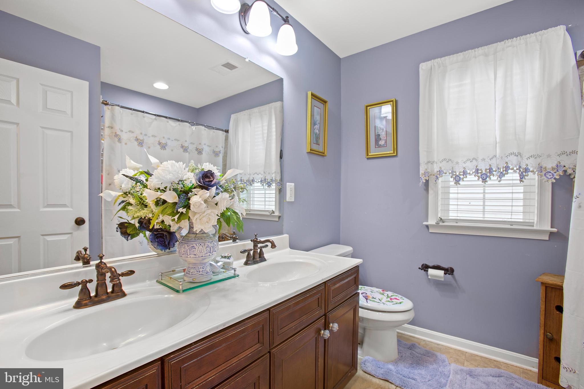 6109 BLACK OAK COURT