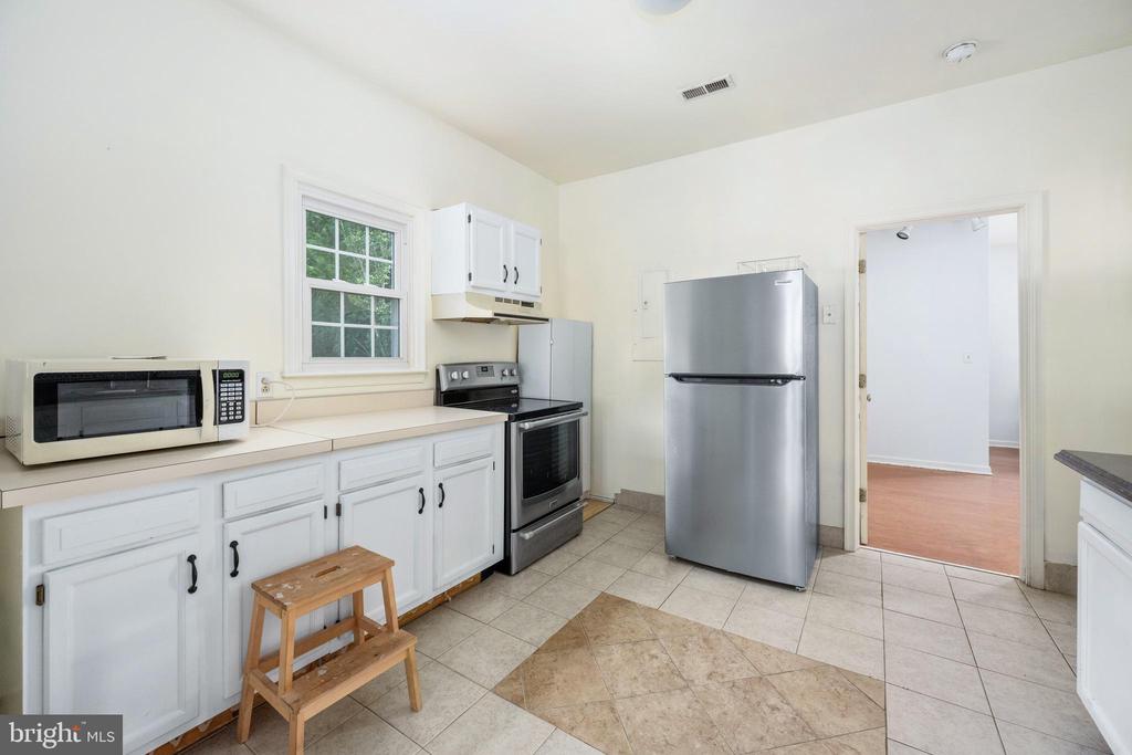12203 ABNER COURT