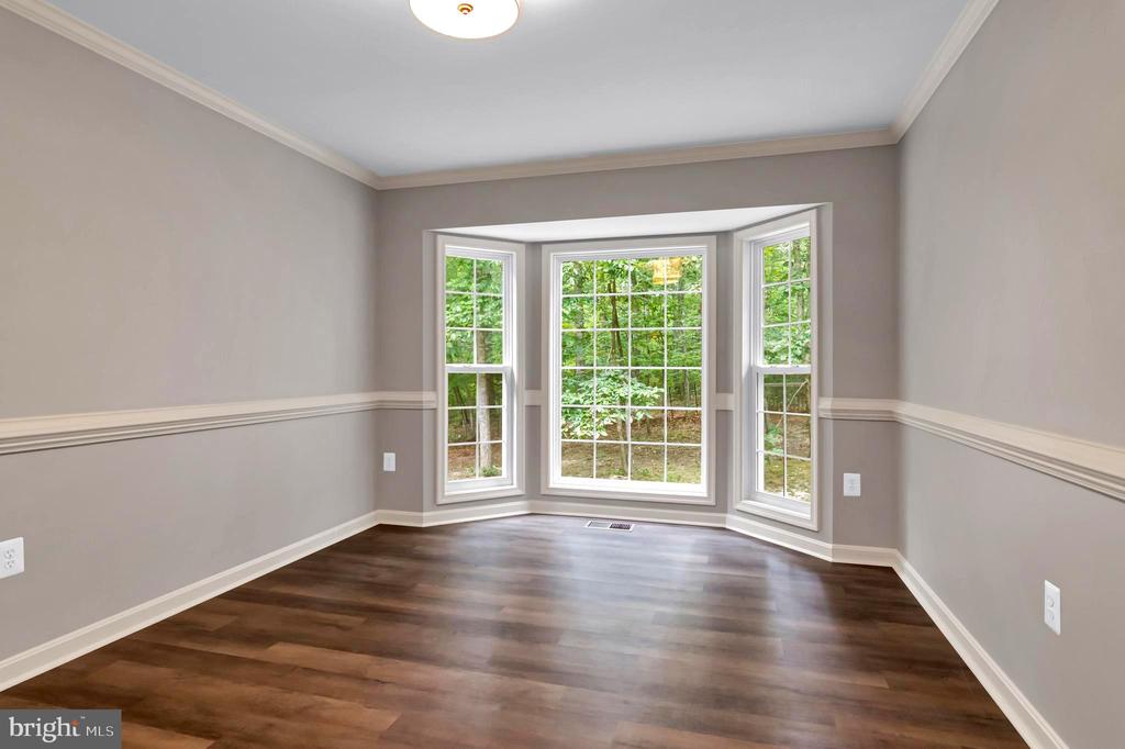9400 AMERICA LANE