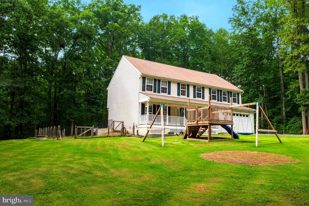 9400 AMERICA LANE