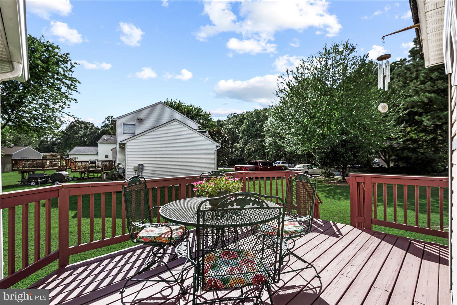 10415 KINGS COVE COURT