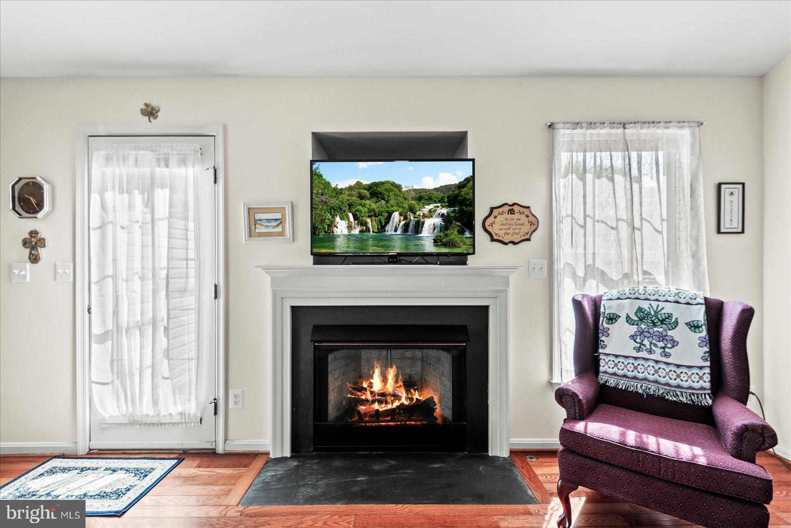 10415 KINGS COVE COURT