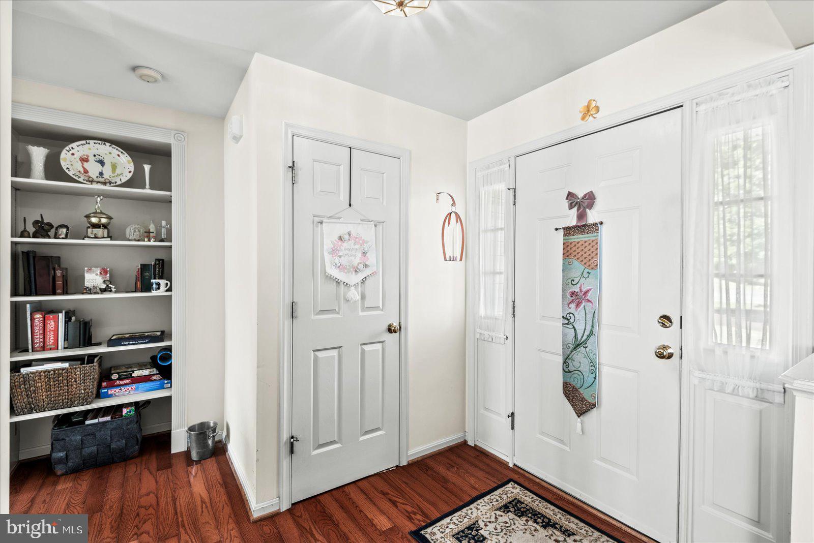 10415 KINGS COVE COURT