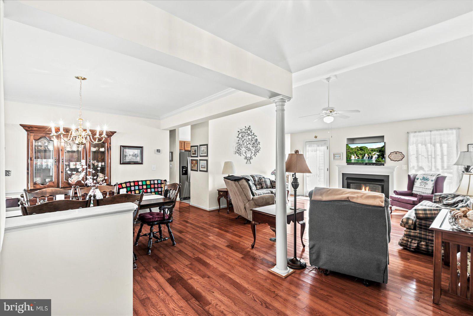 10415 KINGS COVE COURT