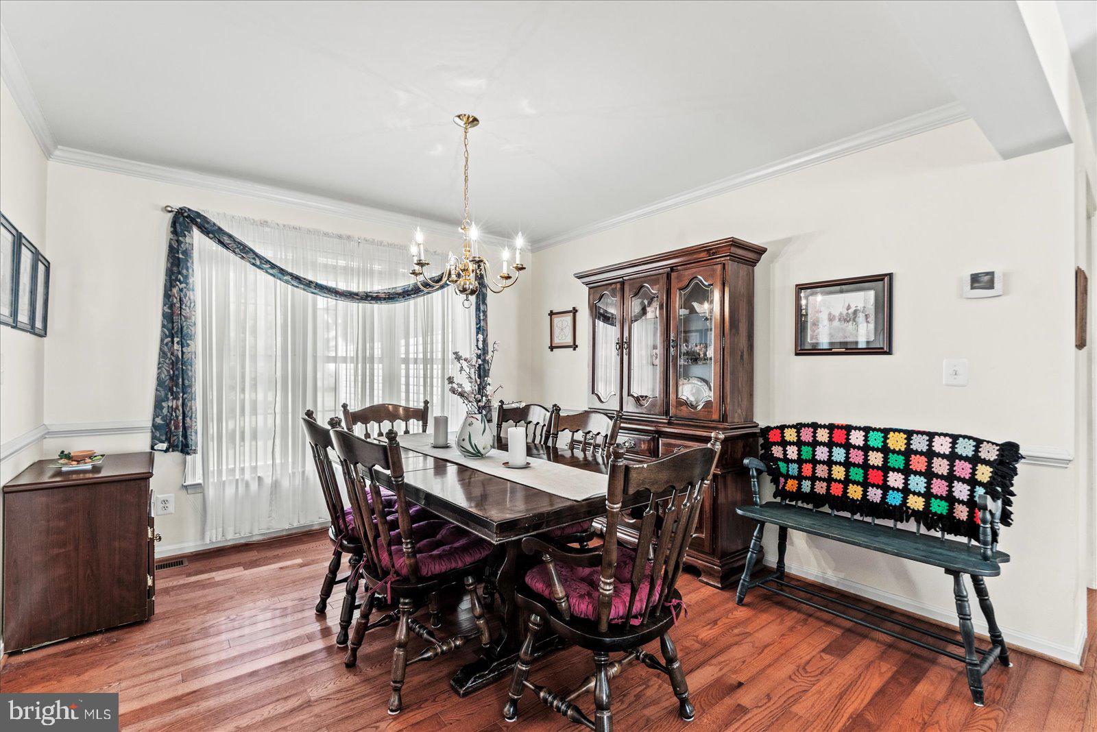 10415 KINGS COVE COURT