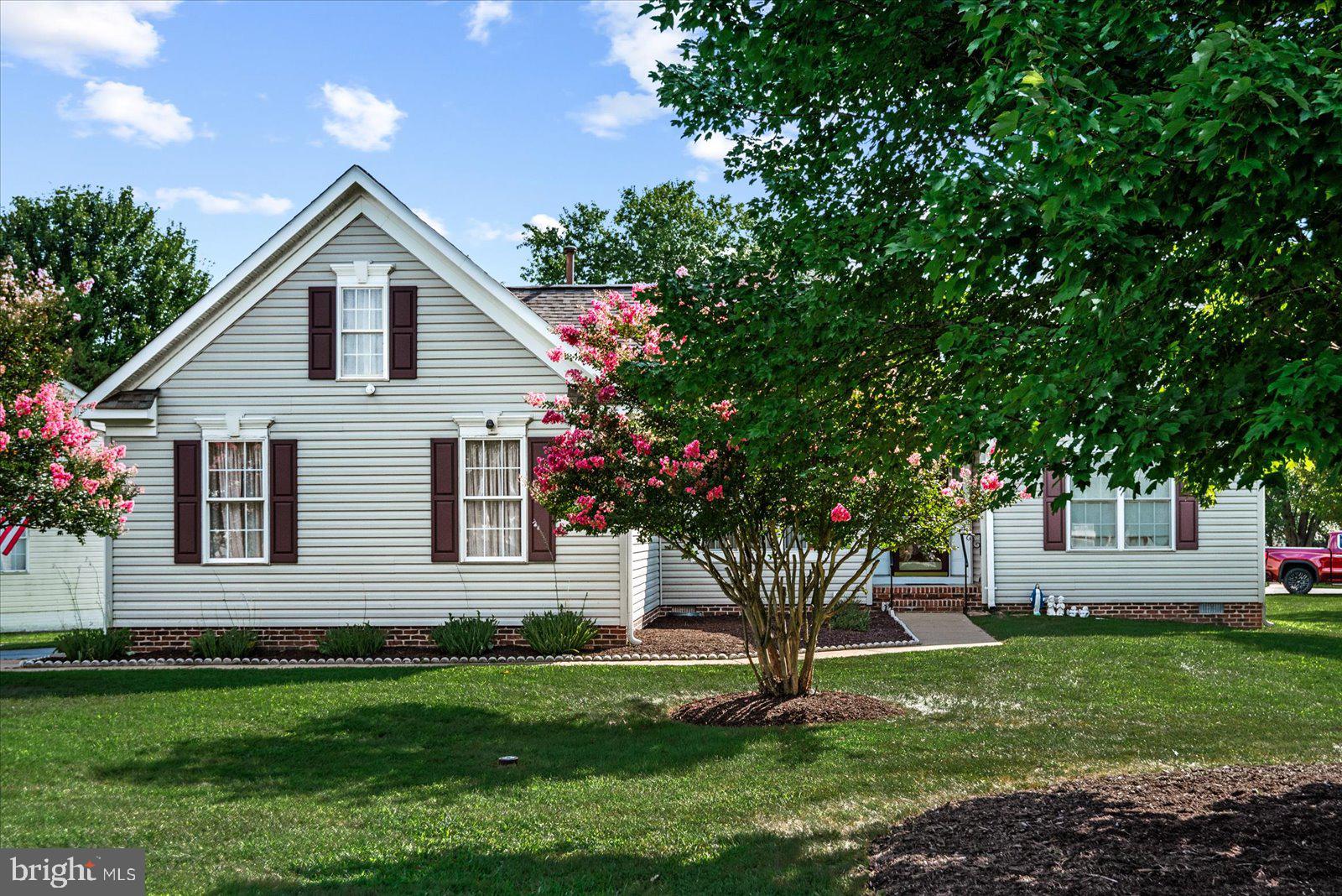 10415 KINGS COVE COURT