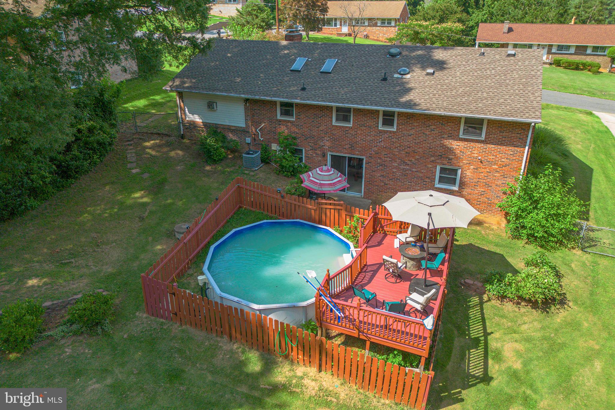 215 MOUNT PLEASANT BOULEVARD