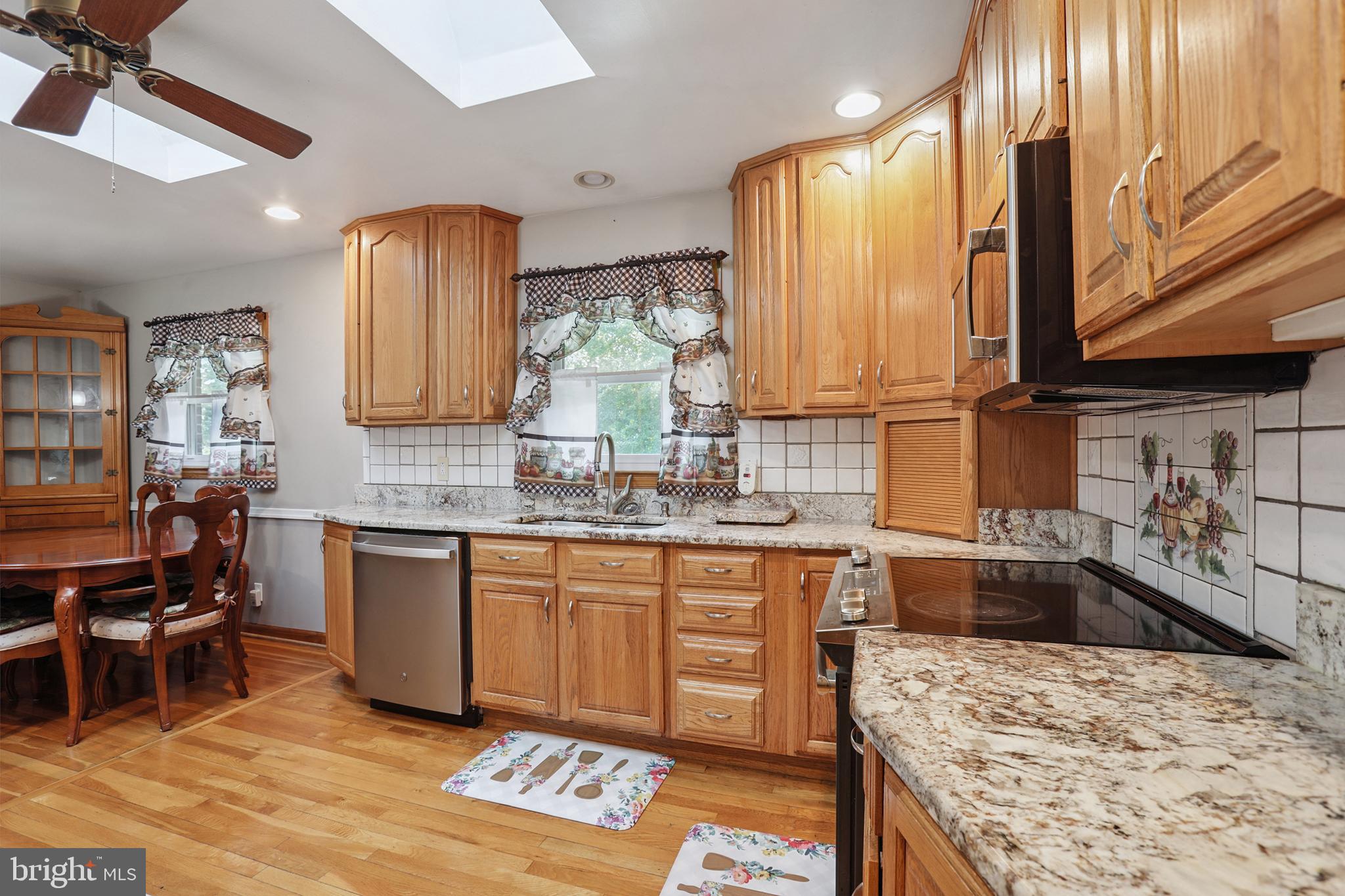 215 MOUNT PLEASANT BOULEVARD