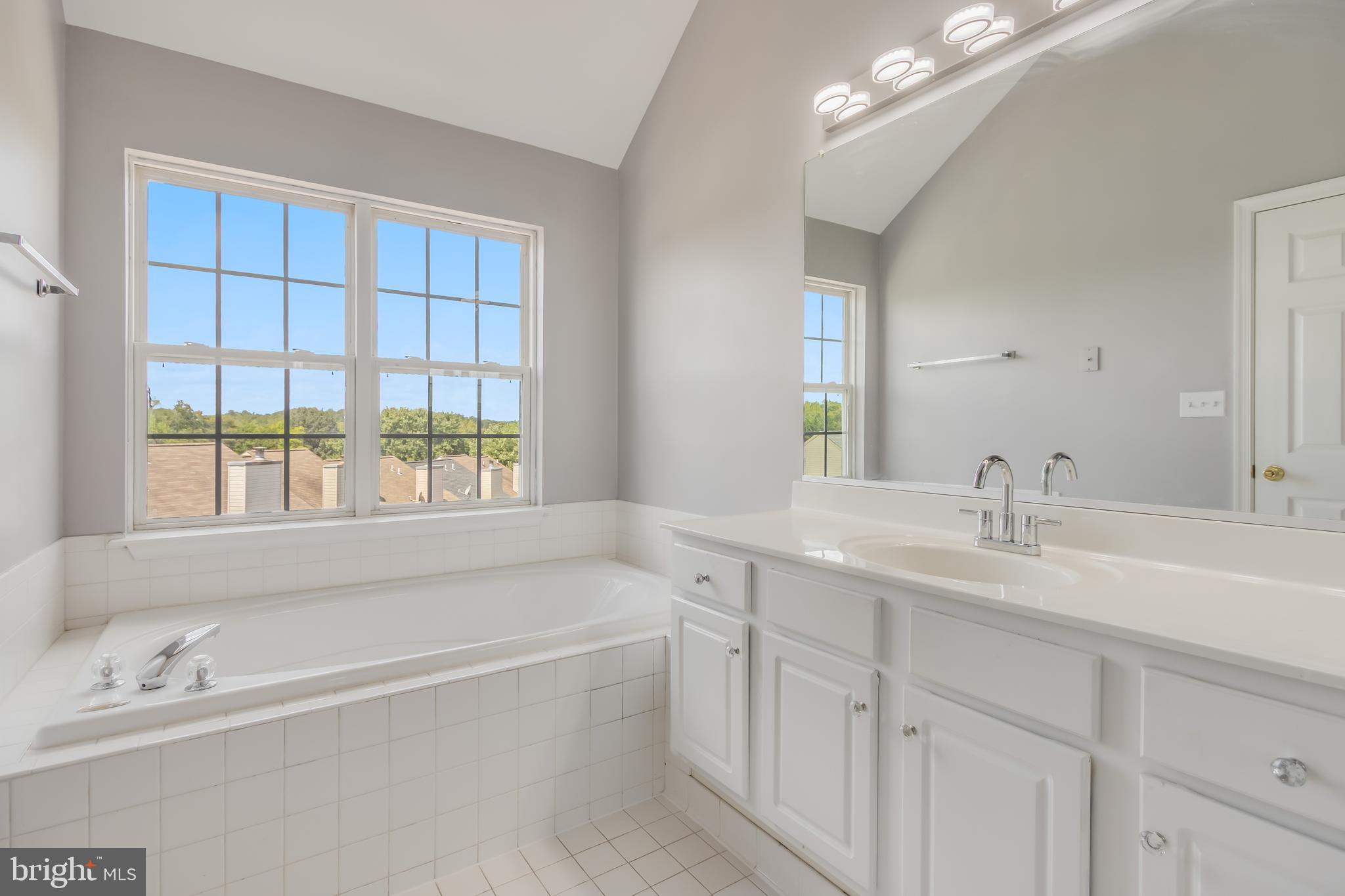 405 HATCHERS RUN COURT