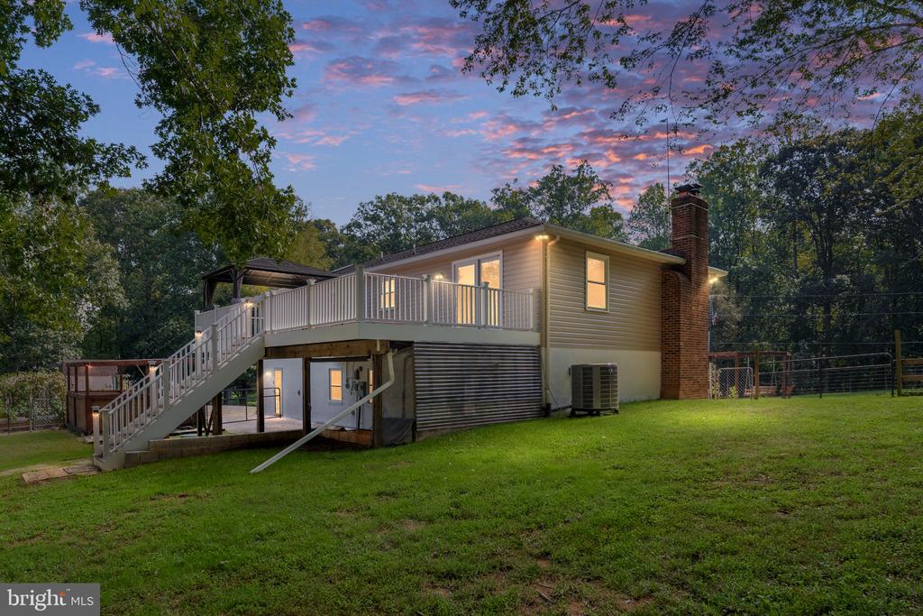 31 APACHE LANE