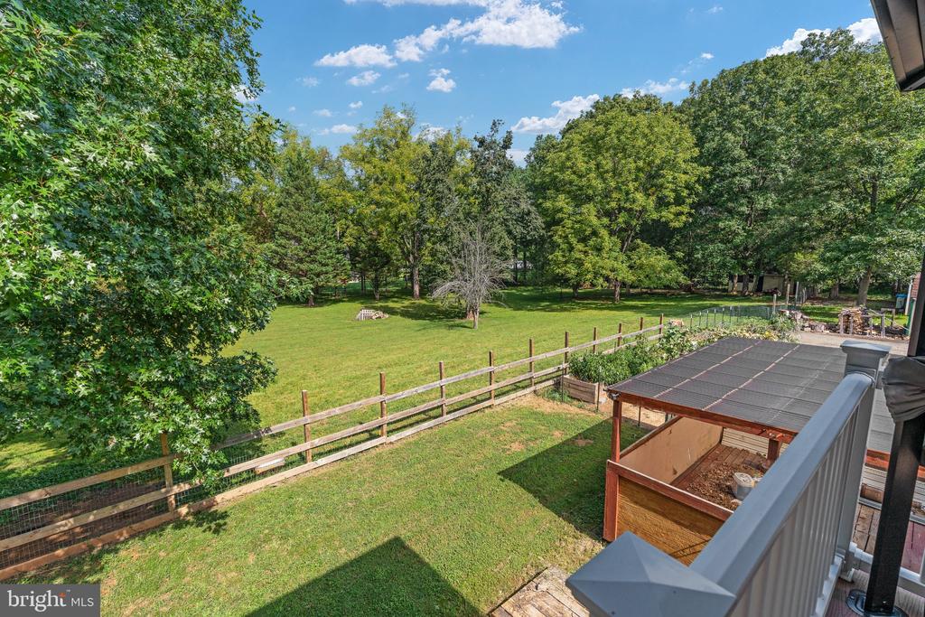 31 APACHE LANE