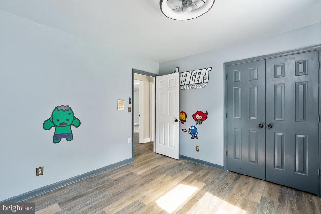 31 APACHE LANE