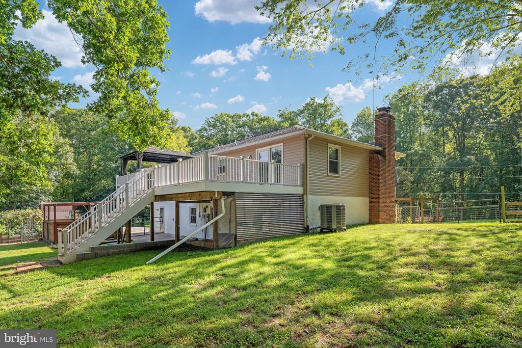 31 APACHE LANE