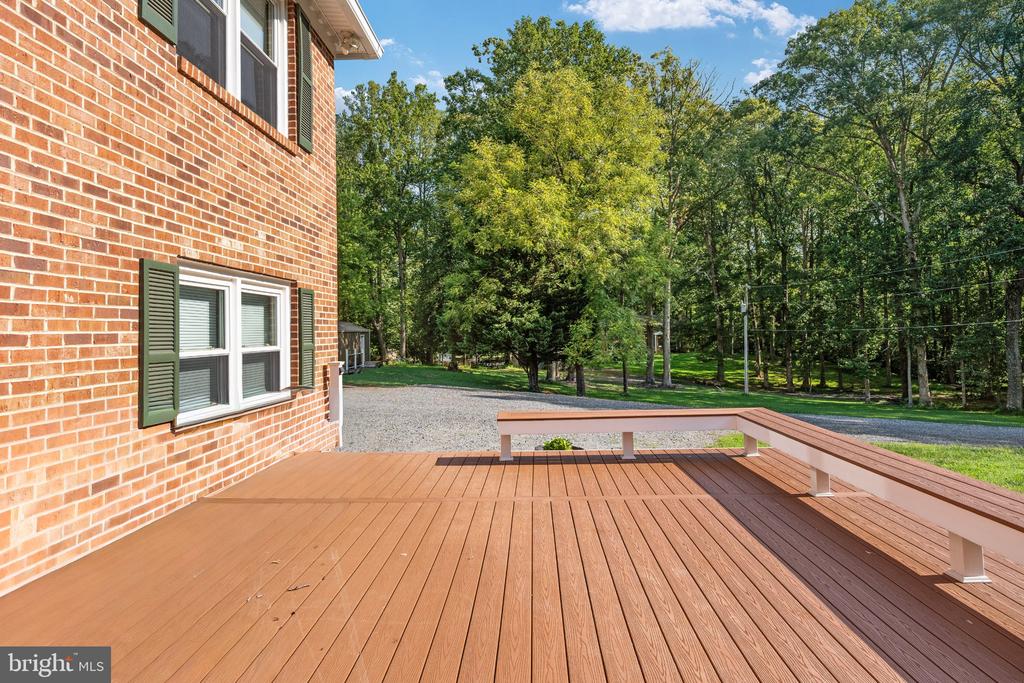 31 APACHE LANE