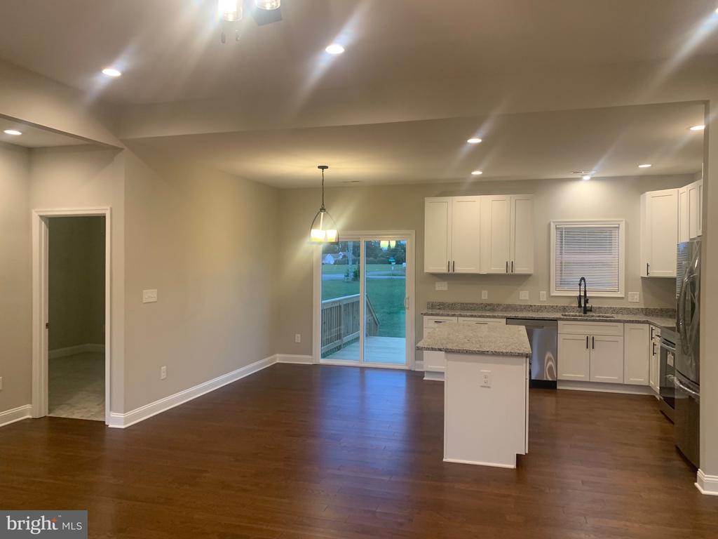 283 WOODLAND DRIVE