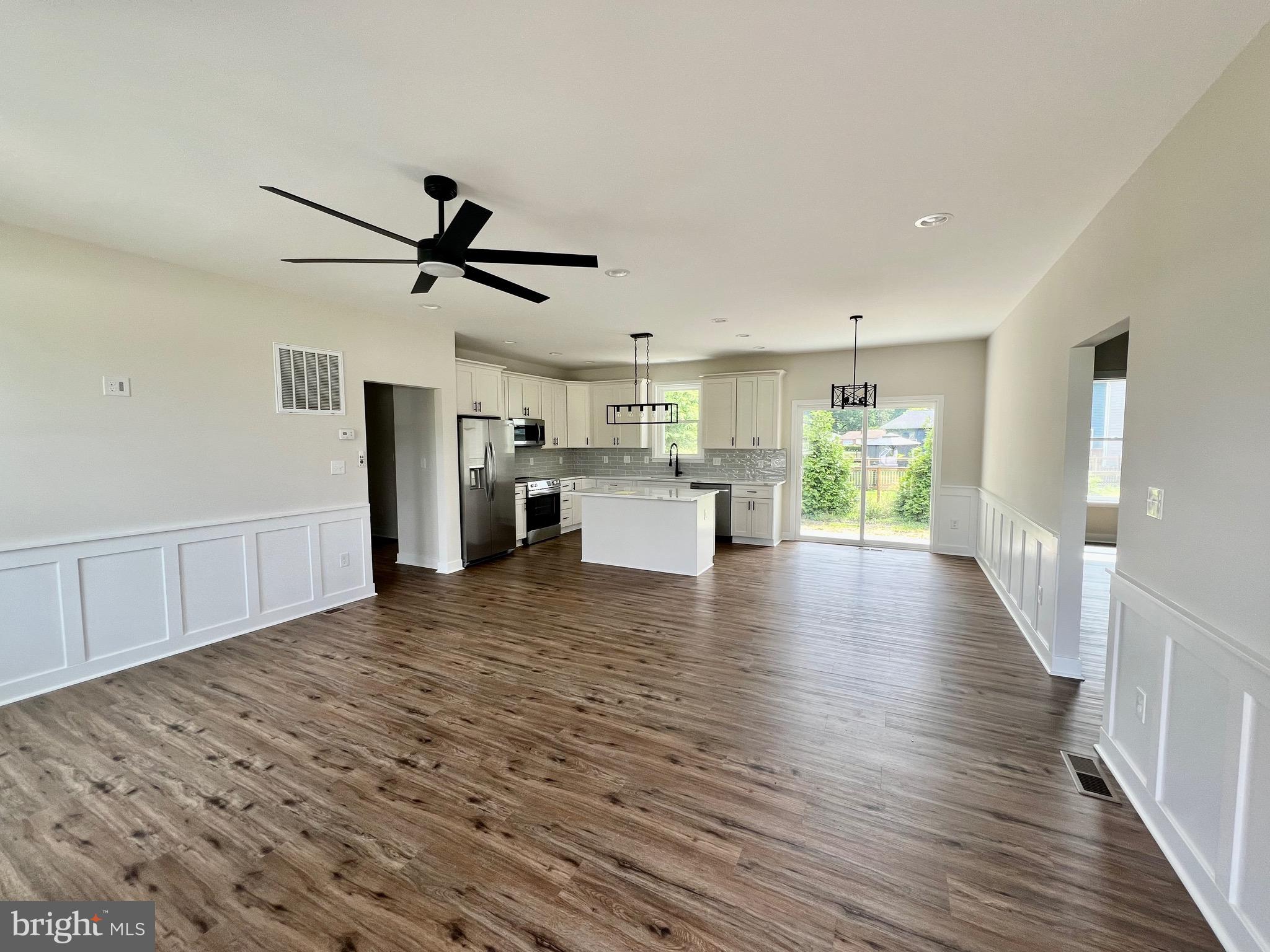 38 WEST POTOMAC DRIVE