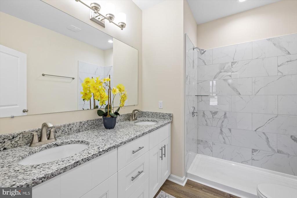 1419 S. GLEBE ROAD