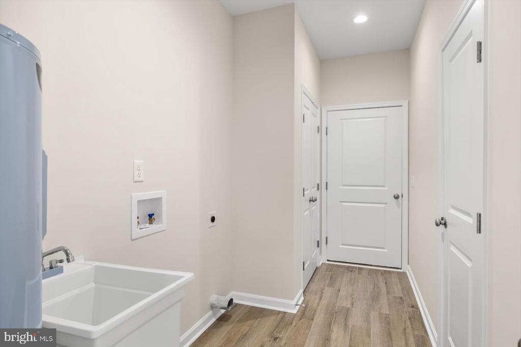 1419 S. GLEBE ROAD