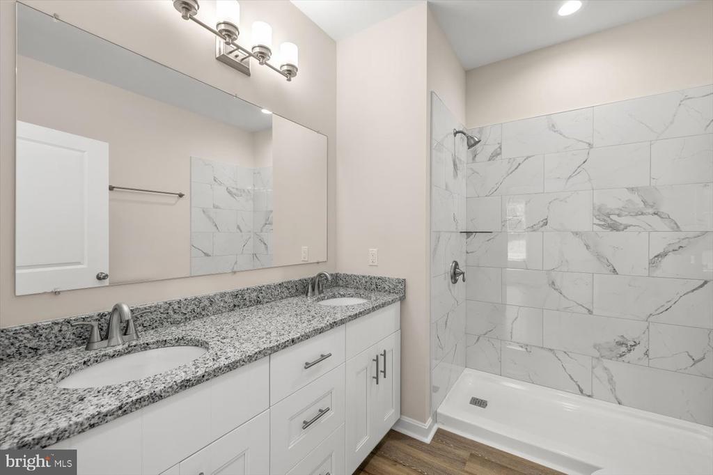 1419 S. GLEBE ROAD
