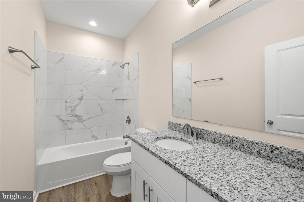 1419 S. GLEBE ROAD
