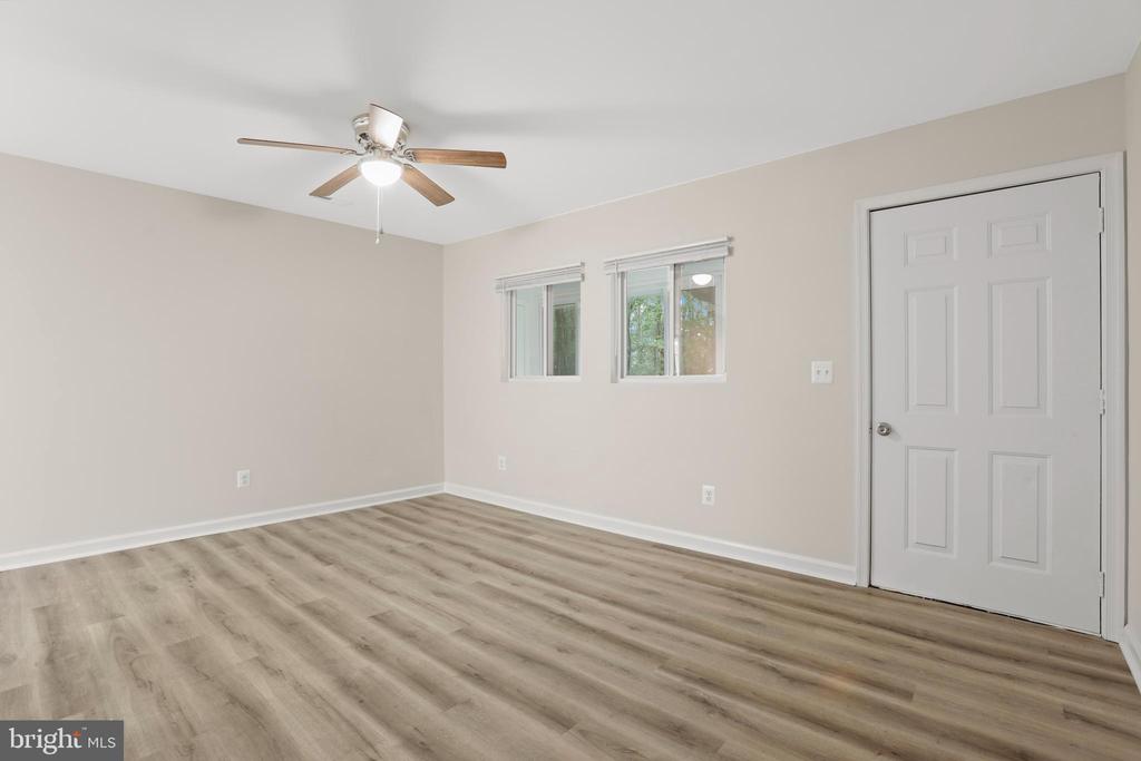 1003 CEDAR HILL ROAD