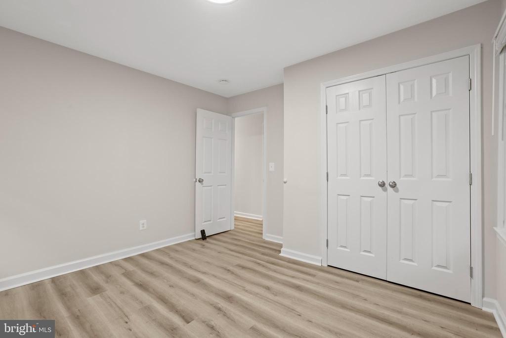 1003 CEDAR HILL ROAD