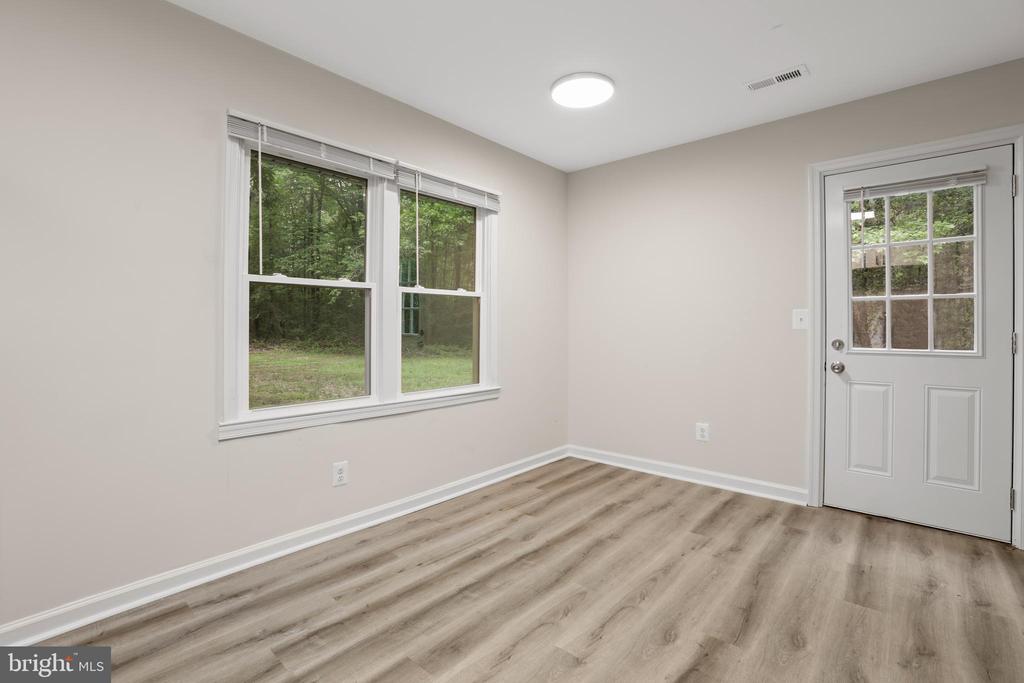 1003 CEDAR HILL ROAD