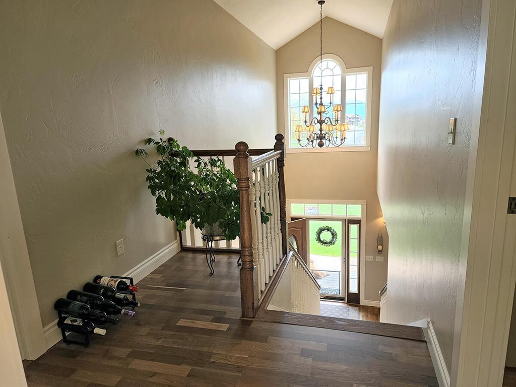 266 W Bowman Drive