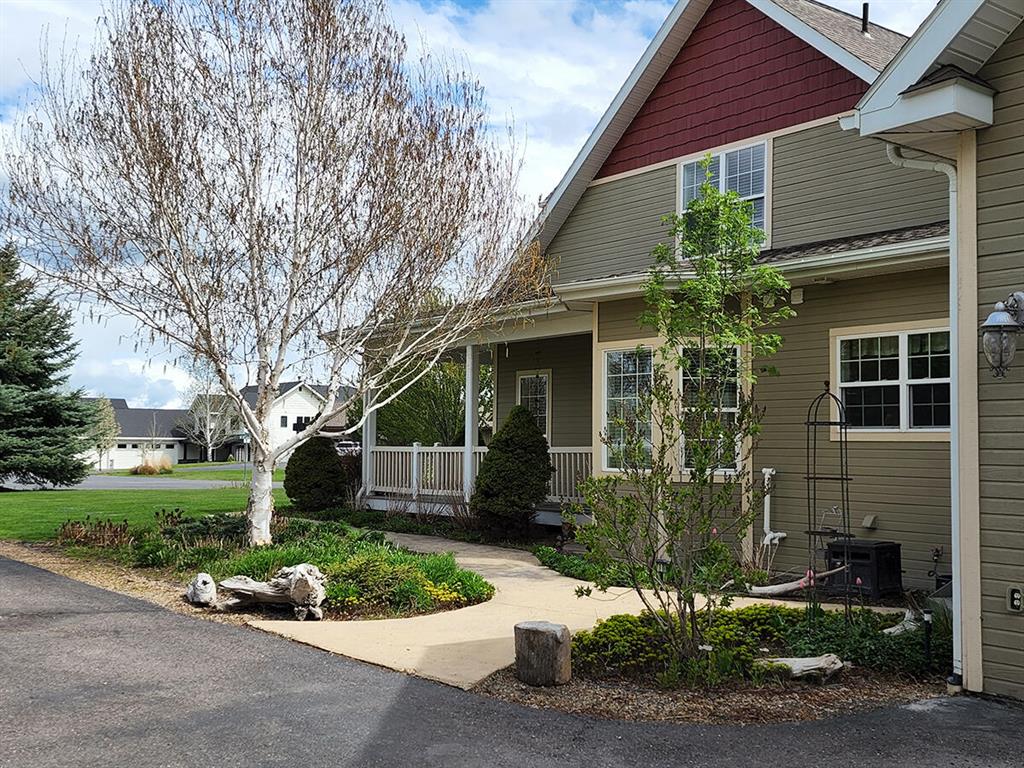 266 W Bowman Drive