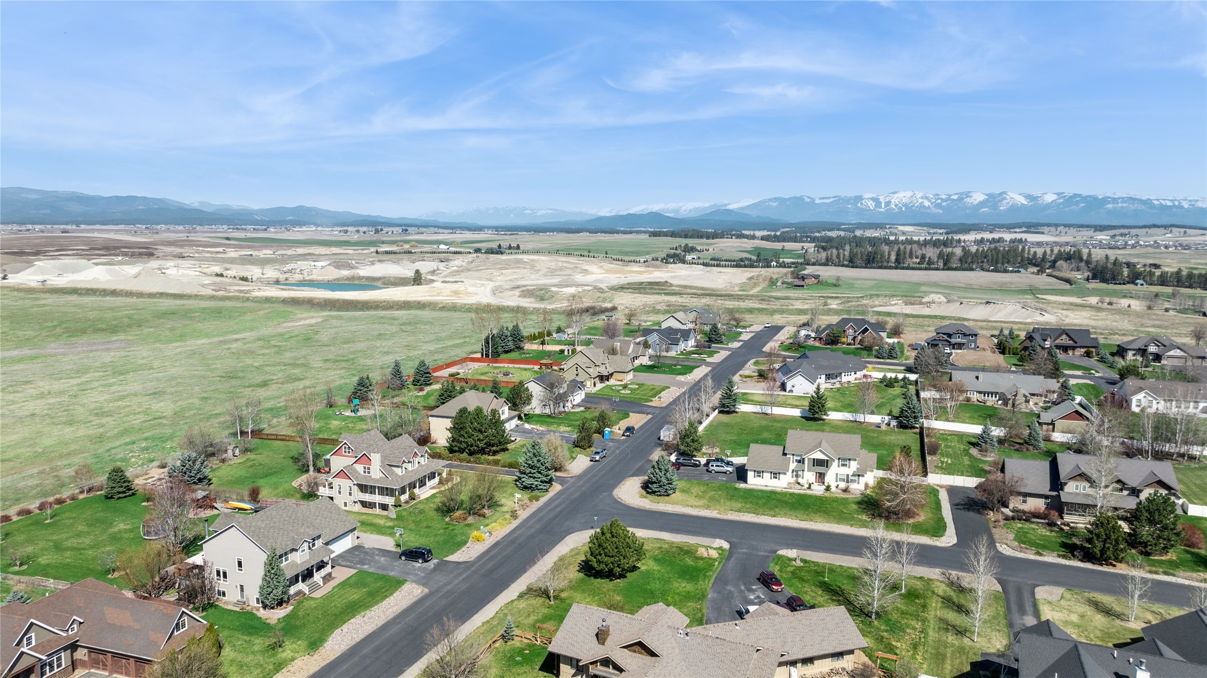 266 W Bowman Drive
