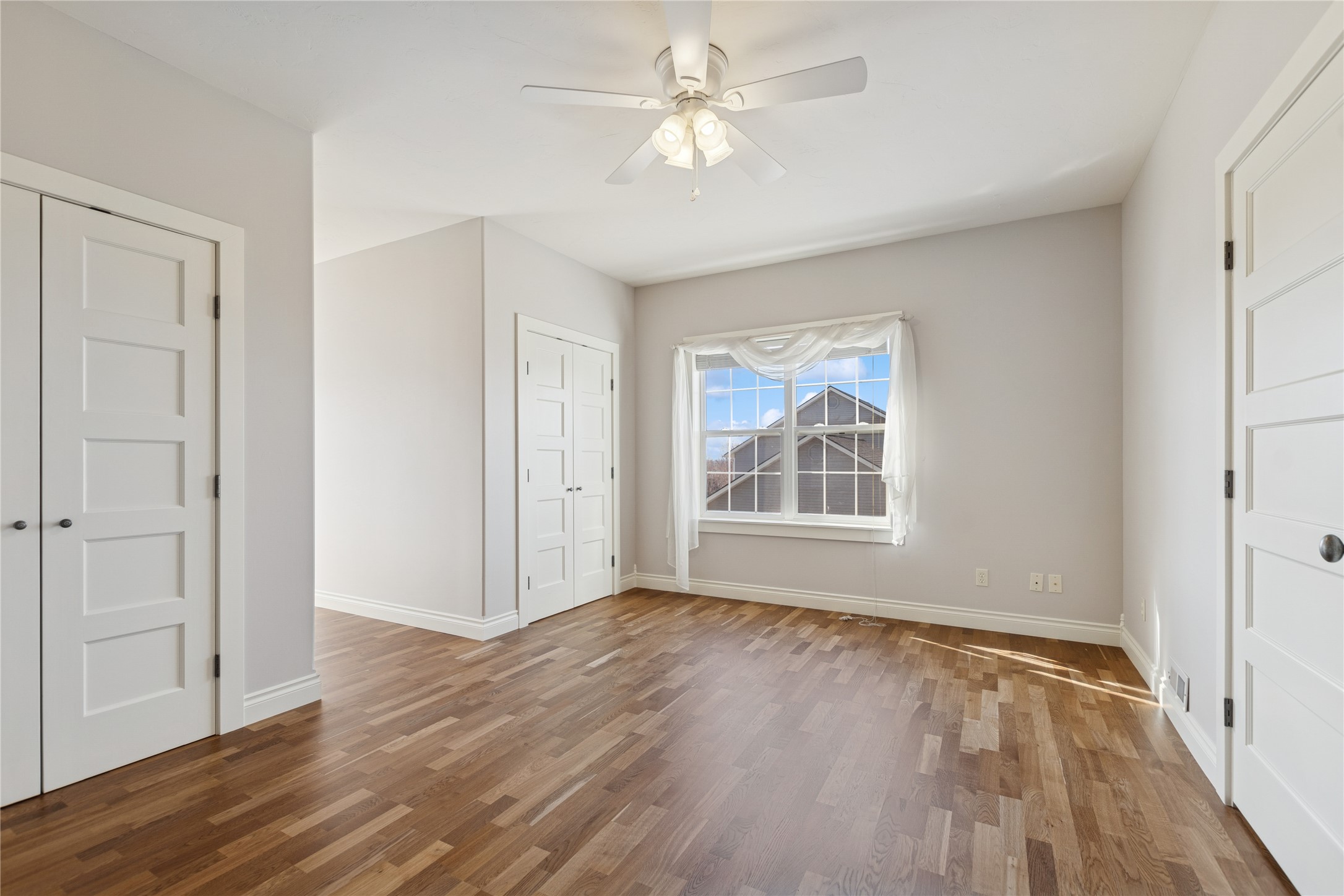 266 W Bowman Drive