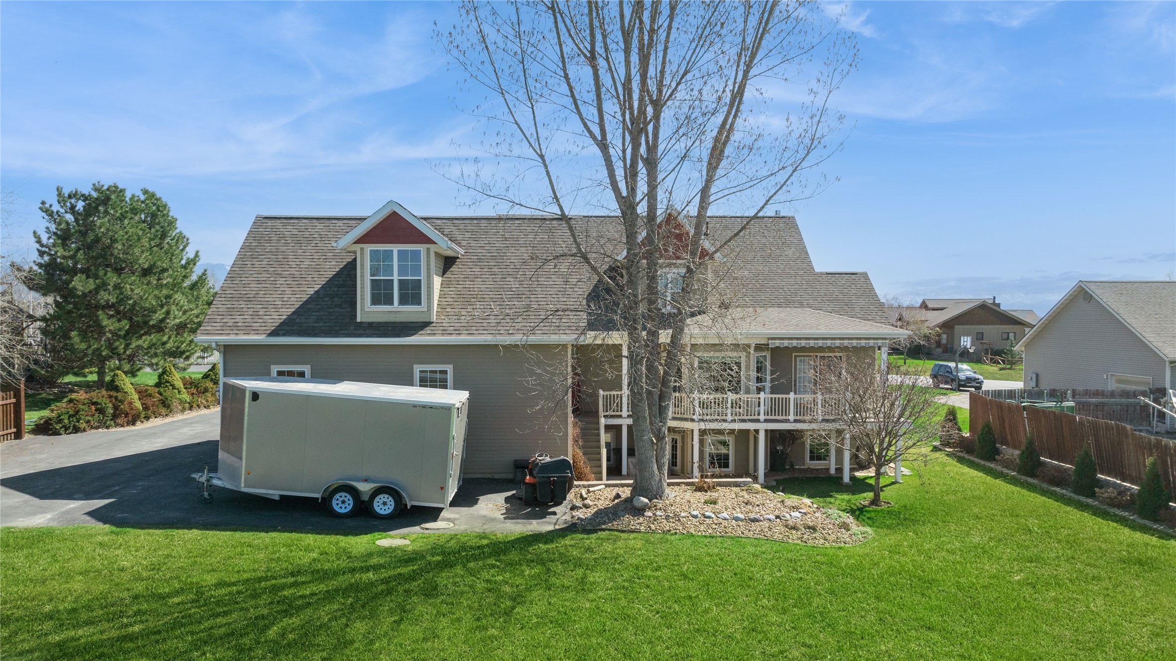 266 W Bowman Drive