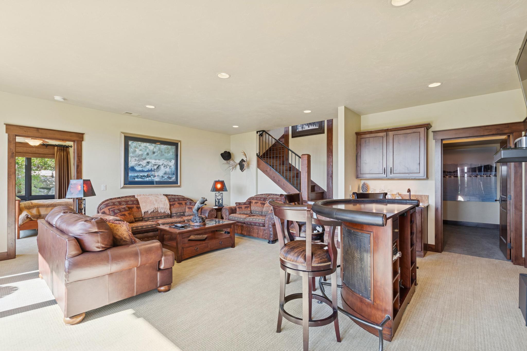330 Jib Court