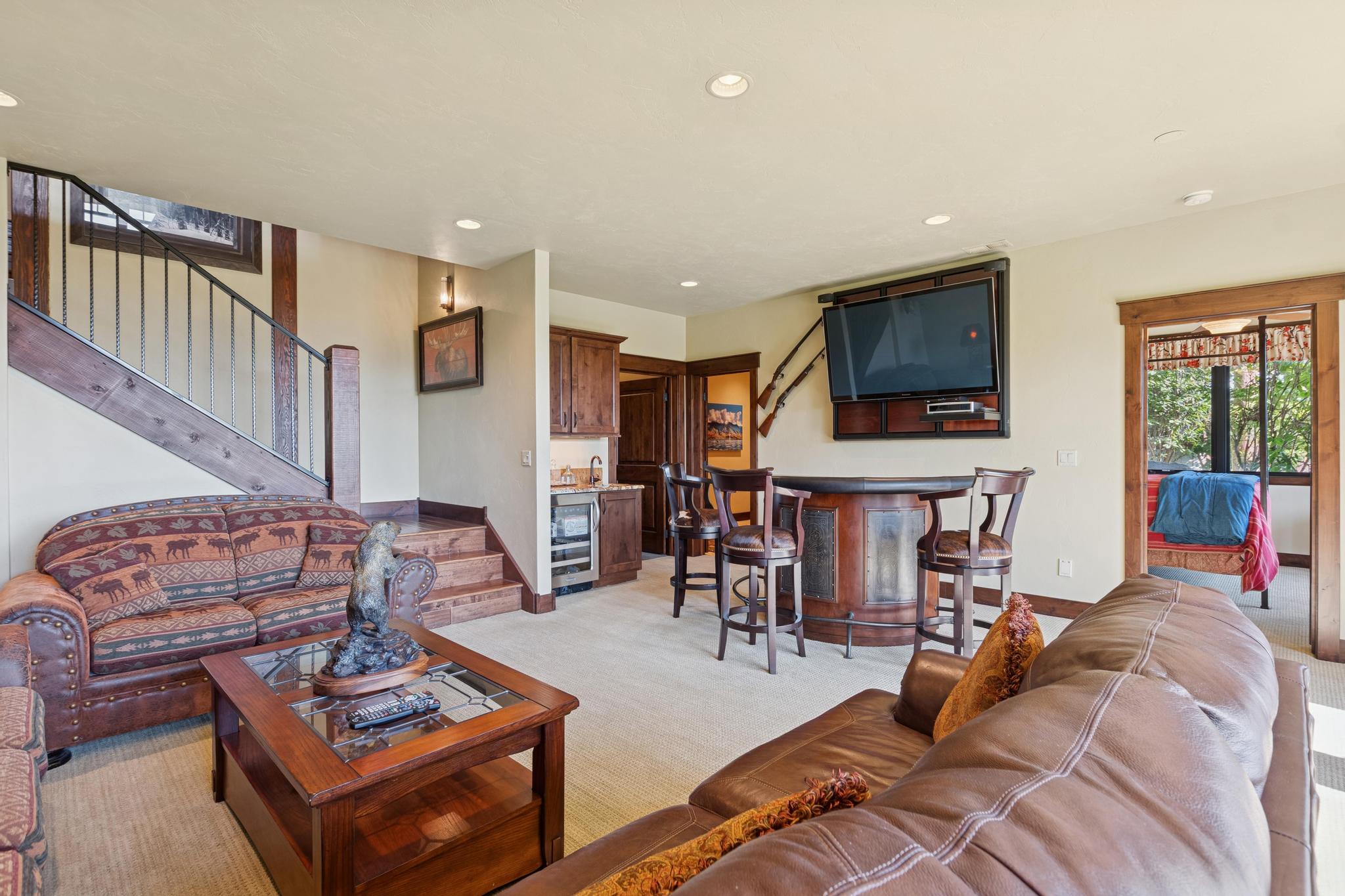 330 Jib Court