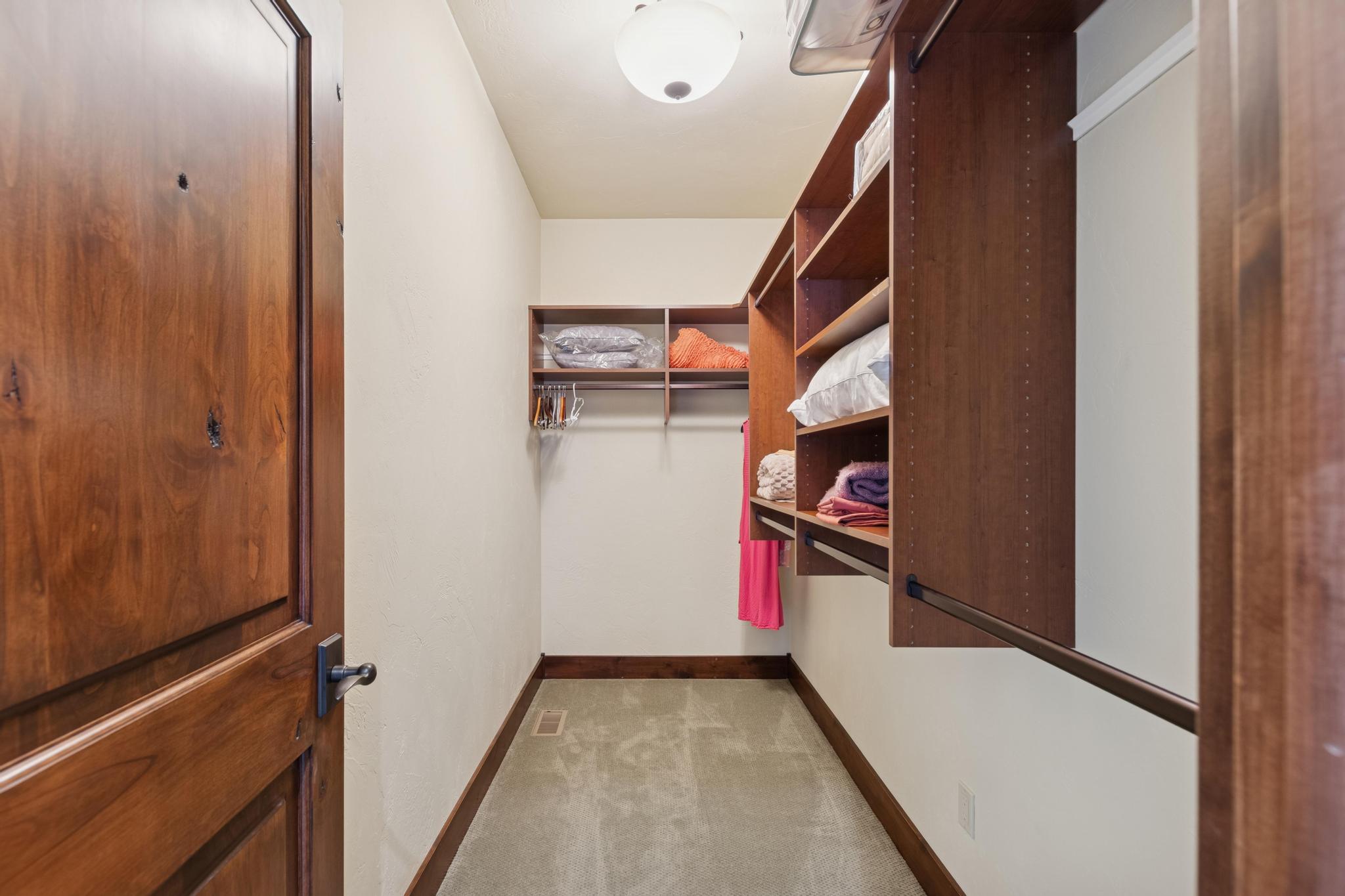 330 Jib Court