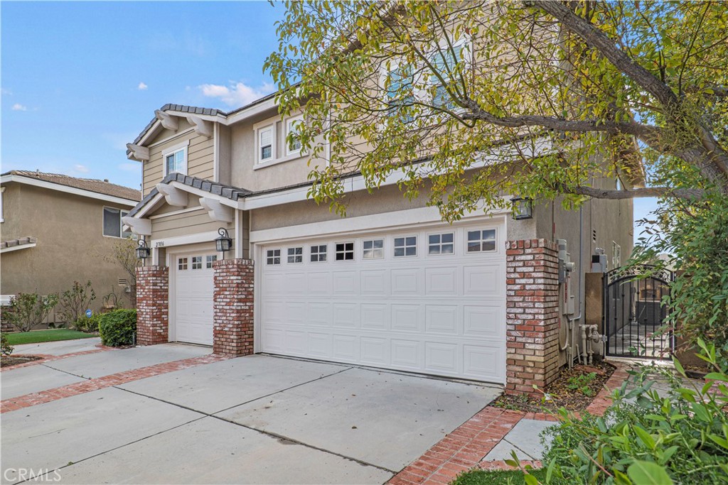 27836 Mariposa Lane
