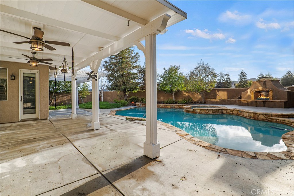 27836 Mariposa Lane