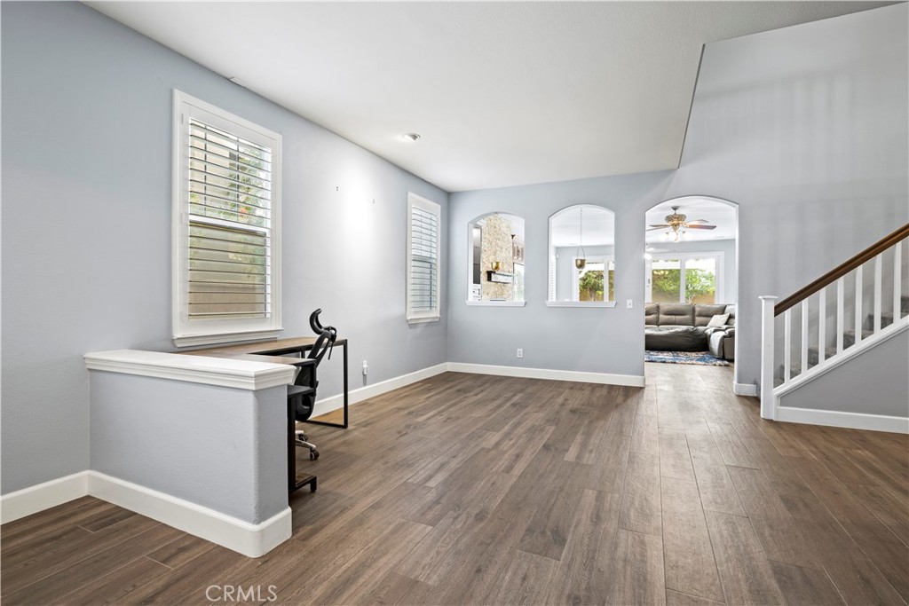 27836 Mariposa Lane