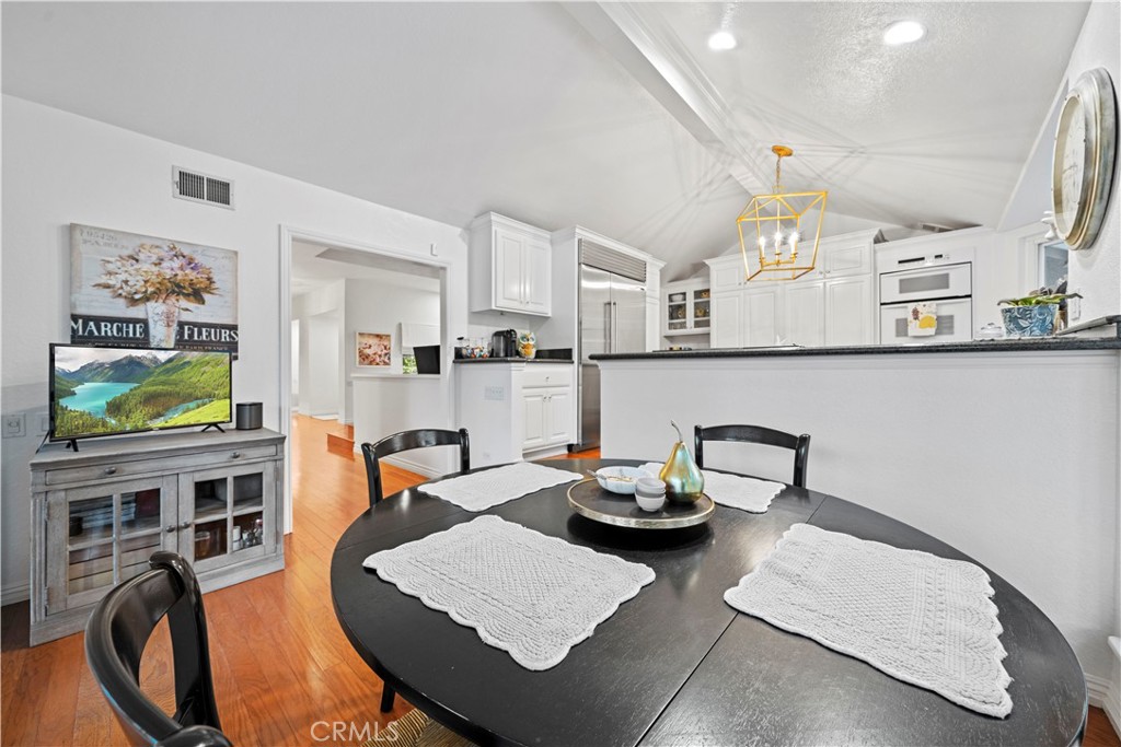 15533 Saddleback Road