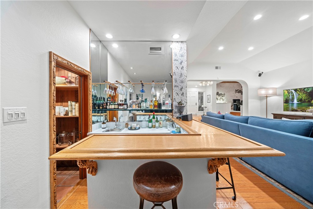 15533 Saddleback Road