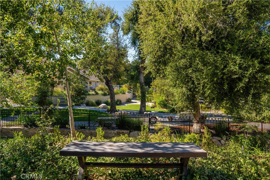 15533 Saddleback Road