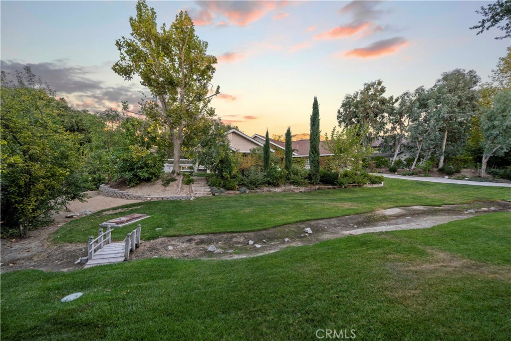 15533 Saddleback Road