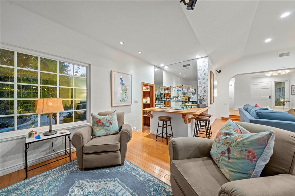 15533 Saddleback Road