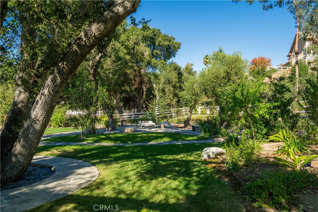 15533 Saddleback Road