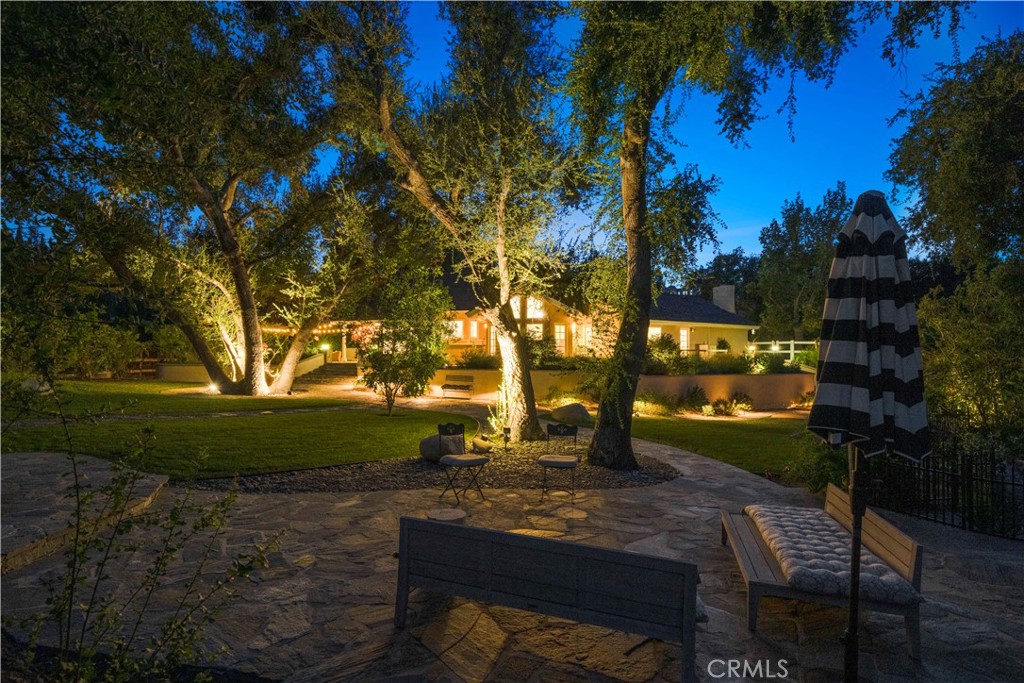 15533 Saddleback Road