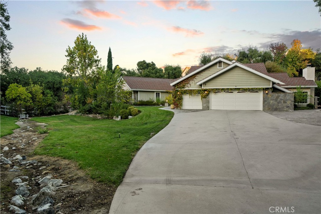 15533 Saddleback Road