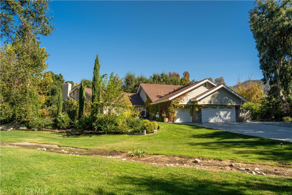 15533 Saddleback Road